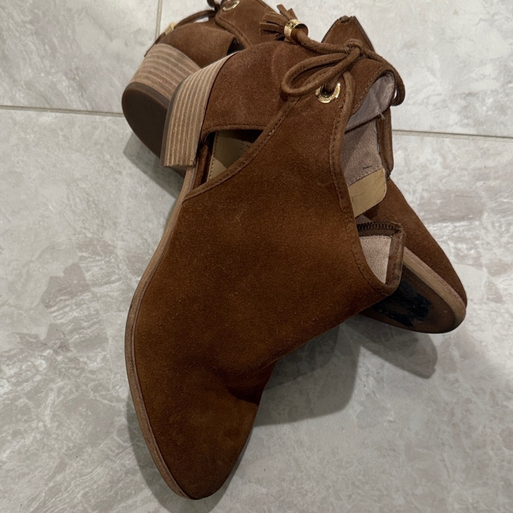 Michael Kors Brown Suede Chukka Boots - Picture 2 of 3